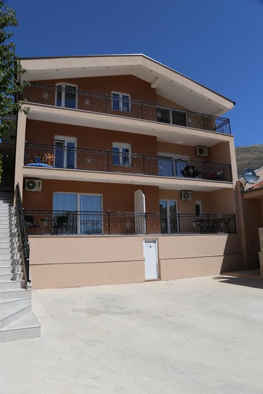 Mango Apartments Trebinje Exterior photo